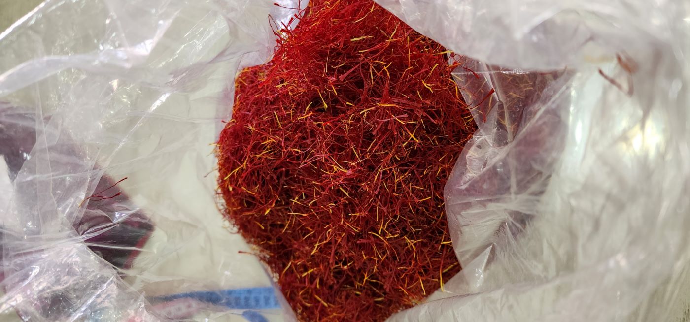 زعفران سوپر نگین اصل ایرانی 